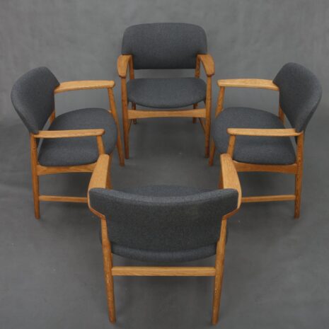 Armchairs_FritzHansen-2 Armchairs FritzHansen