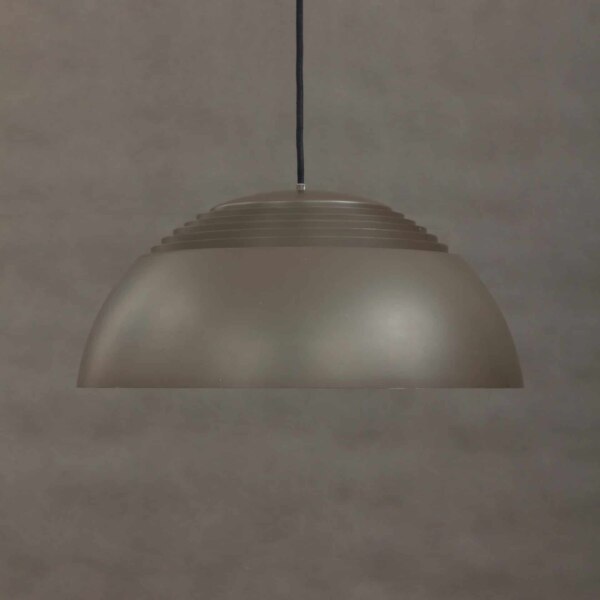 Arne Jacobsen Royal Copenhagen lamp