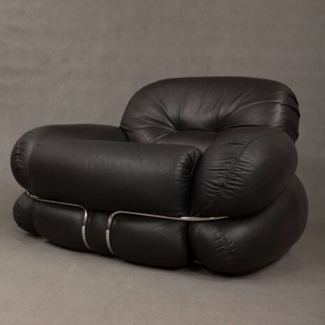 Cassina black leather lounge chairs-8 Cassina black leather lounge chairs