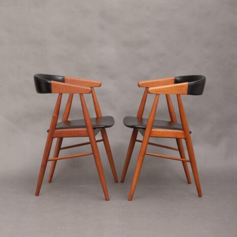 Krzesła-7 Odnowione krzesła