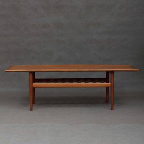 Grete Jalk stolik kawowy z drewna tekowego-2 Grete Jalk teak coffee table