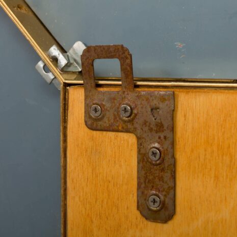 Włoskie lustro z fazowanego szkła w mosiężnej ramie-6 Italian bevelled glass mirrorin brass frame