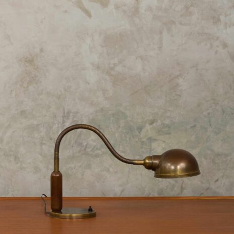 Italian solid brass mid-century desk lamp -4 Włoska lampa biurkowa z połowy wieku, wykonana z litego mosiądzu