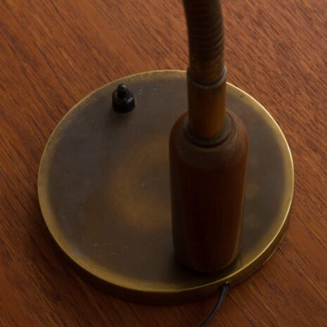 Italian solid brass mid-century desk lamp -9 Włoska lampa biurkowa z połowy wieku, wykonana z litego mosiądzu