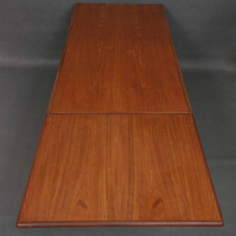 Johannes Andersen teak dining table-8 Johannes Andersen teak dining table