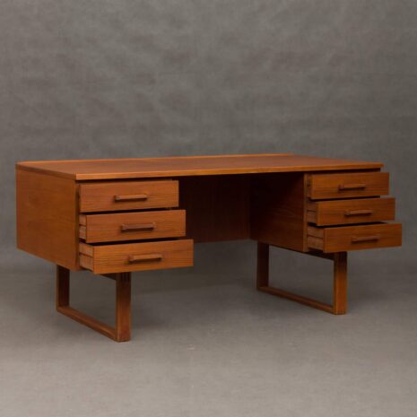 Kai Kristiansen teak desk-2 Kai Kristiansen teak desk