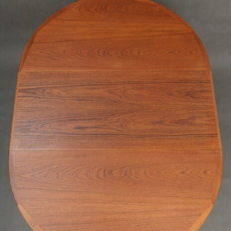 Kofod Larsen Table-4 Kofod Larsen Table