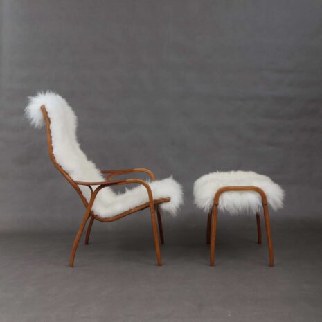 Lamino Lounge Chair by Yngve Ekström in sheepskin-2 Lamino Lounge Chair by Yngve Ekström in sheepskin