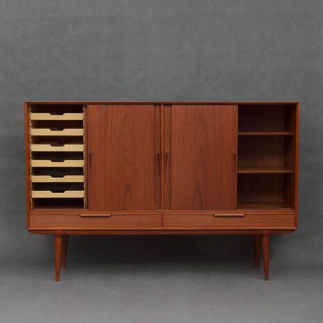 Oman Junn highboard-3 Oman Junn highboard