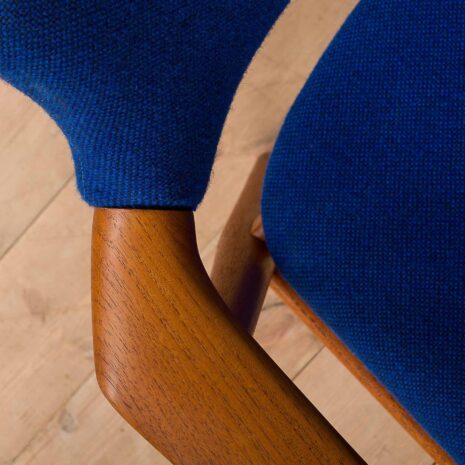 Paire de chaises en laine bleue Erik Kirkegaard Glostrup-11 Pair of blue wool Erik Kirkegaard Glostrup chairs
