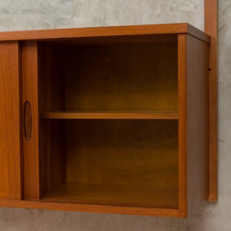 Jednostka ścienna Poull Cadovius-12 Jednostka ścienna Poull Cadovius