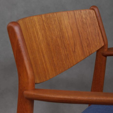 Deux fauteuils en teck avec velours bleu-8 Two teak armchairs in blue corduroy