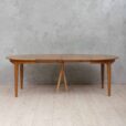 oak extendable table by henning kjaernulf
