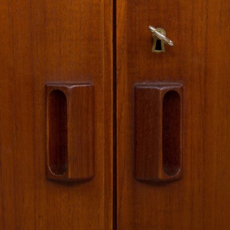 vintage-bookshelf-system-by-borge-mogensen (9) vintage bookshelf system by borge mogensen