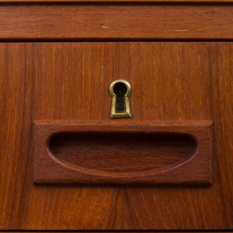 vintage-small-danish-desk-in-teak (3) vintage small danish desk in teak