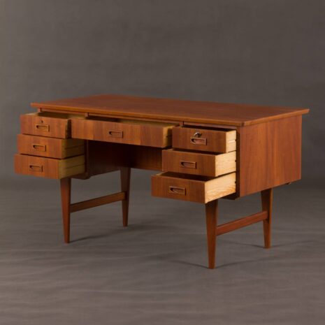 bureau danois sur pied avec 8 tiroirs 2032-2 danish free standing desk with drawers scaled