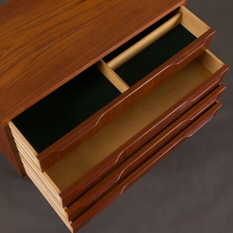 duńska komoda z drewna tekowego z 4 szufladami 2031-7 duńska komoda z drewna tekowego z szufladami