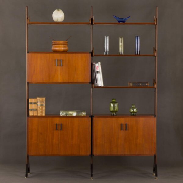 włoska biblioteka wolnostojąca   scaled