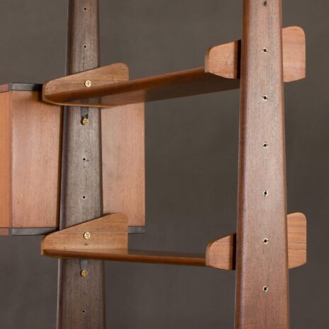 włoska biblioteka wolnostojąca 2030-10 włoska biblioteka wolnostojąca scaled