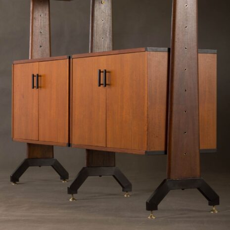 włoska biblioteka wolnostojąca 2030-12 włoska biblioteka wolnostojąca scaled