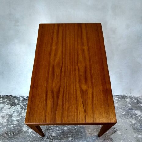 2043 Teak side coffee table by S. Hansen for Haslev, Denmark, 60s 6 Teak side coffee table by S