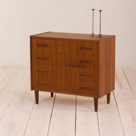 Chest of  drawers from P