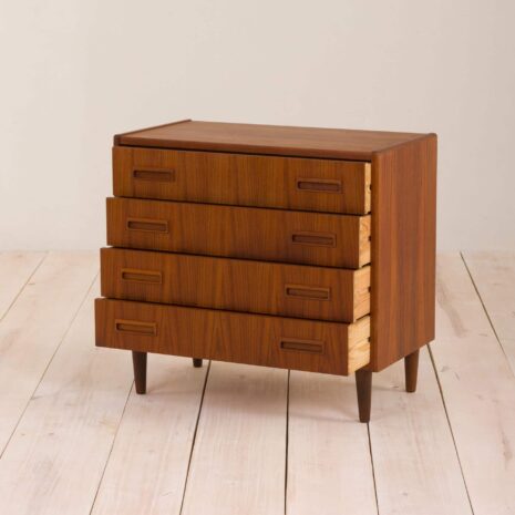 2051 Chest of 4 drawers from P. 2051 Westergaard Møbelfabrik, Silkeborg, Denmark-3 Chest of drawers from P