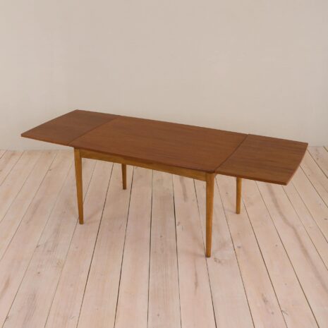 2056 Johannes Andersen style Danish teak extension table-12 Johannes Andersen style Danish teak extension table scaled