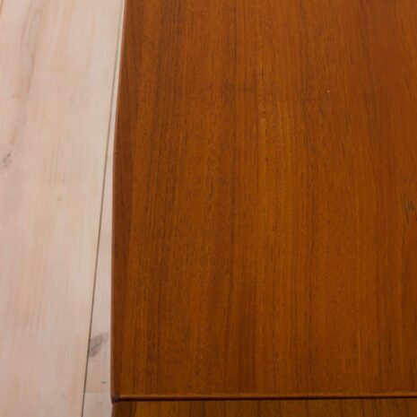 2056 Johannes Andersen style Danish teak extension table-9 Johannes Andersen style Danish teak extension table scaled