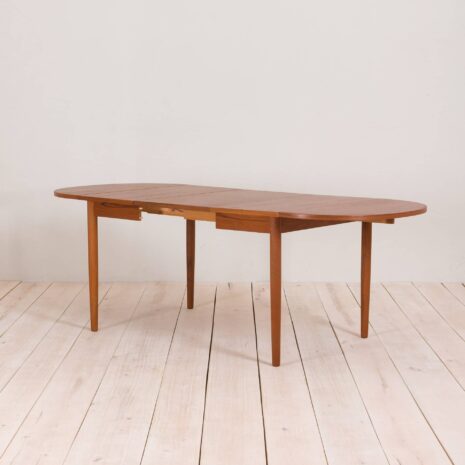 Danish extension teak drop leaf table 2086-4 Danish extension teak drop leaf table scaled