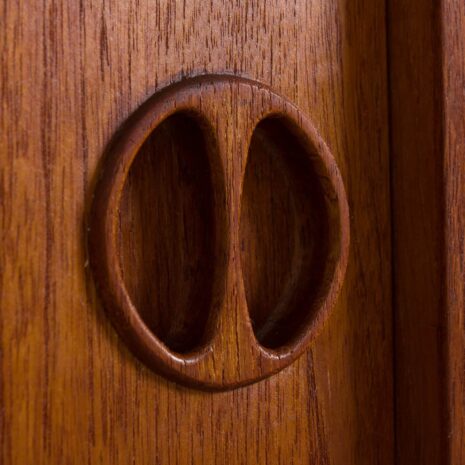 Duńska szafka ścienna z drewna tekowego z biurkiem i szafką w stylu Cadovius 2101-10 Danish vintage teak wall unit with desk and cabinet in the style of Cadovius scaled