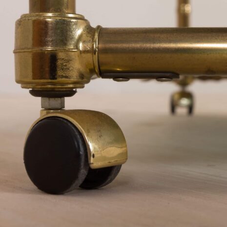 Włoski mosiężny bambusowy wózek z 3 półkami z połowy wieku 2067-7 Italian mid century brass bamboo cart with shelves scaled