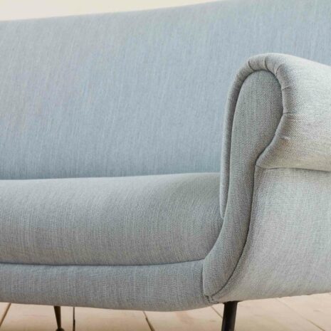 2090-1 Włoski zestaw wypoczynkowy proj. Gigi Radice - sofa-11 Włoski zestaw wypoczynkowy proj