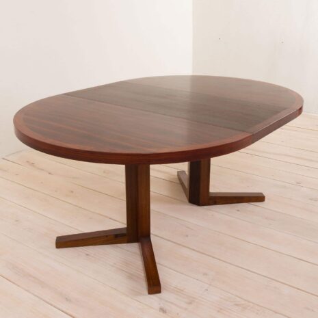 Rosewood dining extension table by John Mortensen for Helteborg Mobler 2092-6 Rosewood dining extension table by John Mortensen for Helteborg Mobler scaled