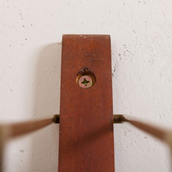 cadovius wsuwany sekcje z dużą szklana szafka   scaled