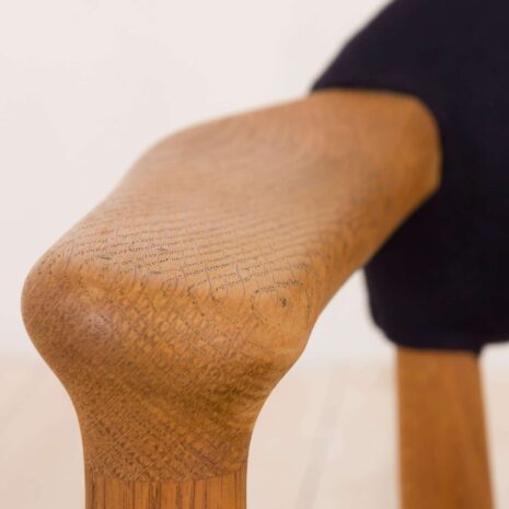 2072 Erik Kierkegaard oak chair in dark blue wool-7 Erik Kierkegaard oak chair in dark blue wool scaled