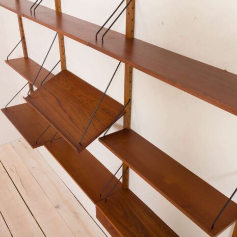 2084 Danish wall unit in the style of Cadovius with small desk and magazines shelf-11 Danish wall unit in the style of Cadovius with small desk and magazines shelf scaled