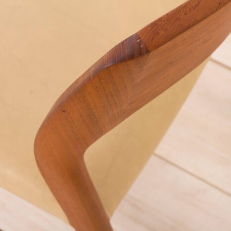 2111 Niels O. Moller teak chair model 71-10 Niels O