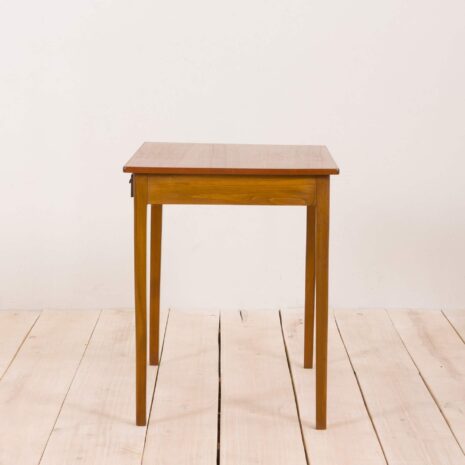2129 Danish petite -lady desk - in teak and beech-7 Danish petite lady desk in teak and beech scaled