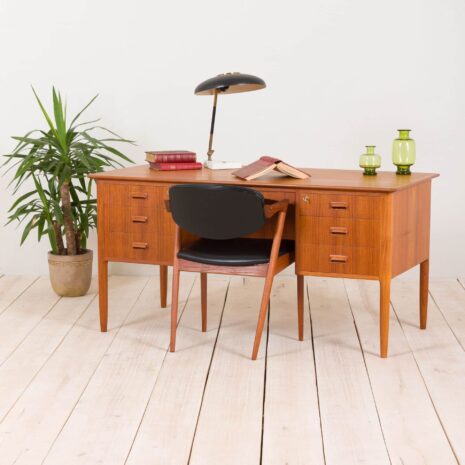 Double sided executive desk in teak  scaled