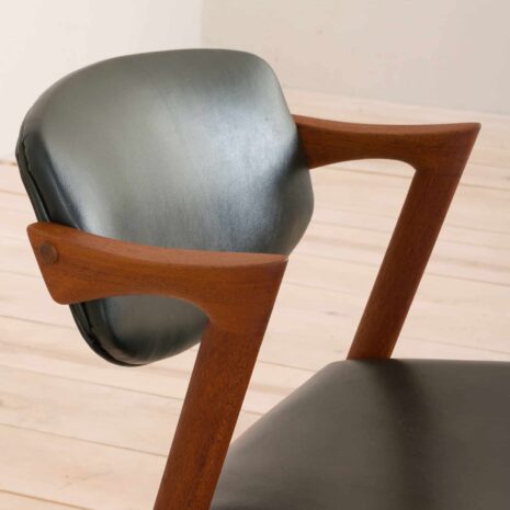 2132 Kai Kristiansen teak chair model 42 in dark green leather-10 Kai Kristiansen teak chair model in dark green leather scaled