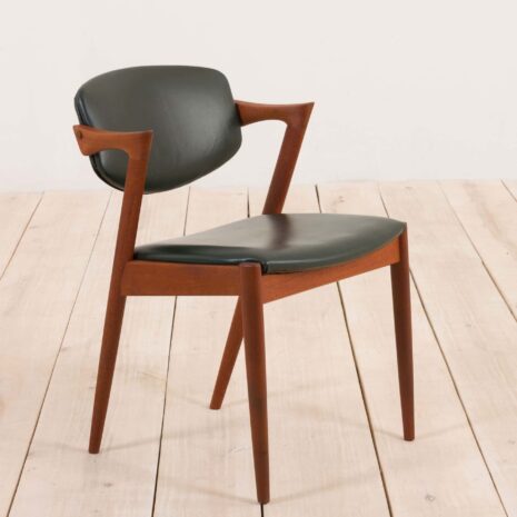 2132 Kai Kristiansen teak chair model 42 in dark green leather-3 Kai Kristiansen teak chair model in dark green leather scaled