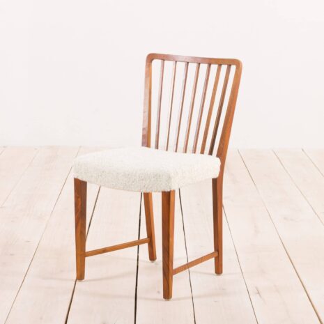 2112 komplet 6 orzechowych krzeseł Fritz Henningsen-16 komplet orzechowych krzeseł Fritz Henningsen scaled