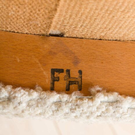 2112 komplet 6 orzechowych krzeseł Fritz Henningsen-26 komplet orzechowych krzeseł Fritz Henningsen scaled