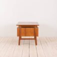 Omann Jun teak executive desk  scaled