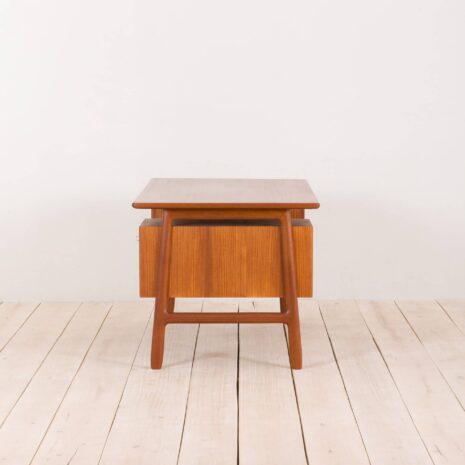 2152 Omann Jun biurko z drewna tekowego-5 Omann Jun teak executive desk scaled