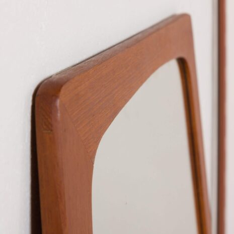 2166 Szafka wisząca Kai Kristiansen z 2 półkami i komodą-10 Kai Kristiansen wall unit with shelves and chest of drawers scaled