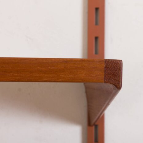 2166 Szafka wisząca Kai Kristiansen z 2 półkami i komodą-13 Kai Kristiansen wall unit with shelves and chest of drawers scaled