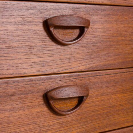 2166 Szafka wisząca Kai Kristiansen z 2 półkami i komodą-15 Kai Kristiansen wall unit with shelves and chest of drawers scaled