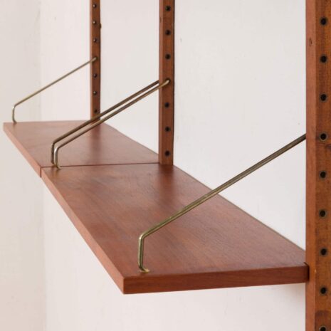 2181 cadovius 4 półki poziomo z mosiężnymi dziurkami-5 Cadovius Polki poziomo z mosieznymi dziurkami skaliert